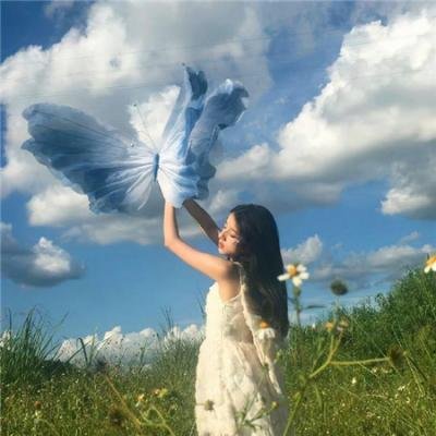 某影帝之子直播带货翻车，前后半年内幕曝光，被批炫富